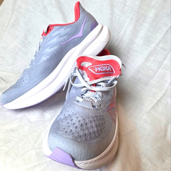 Hoka Women's Mach 6 Size 10 - Picture 8 of 8